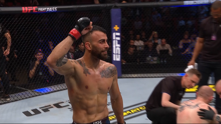 UFC: Fińska anakonda! Amirkhani wygrał efektownie przed czasem (WIDEO)