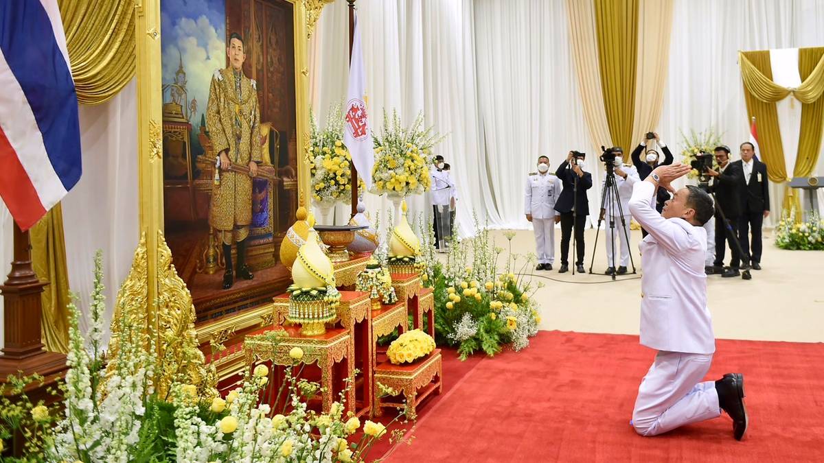 Tajlandia. Surowa kara za wpisy w mediach społecznościowych. 30-latek obraził króla