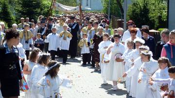 Objazdy, zamknięte sklepy i inne ograniczenia. Zbliża się długi weekend