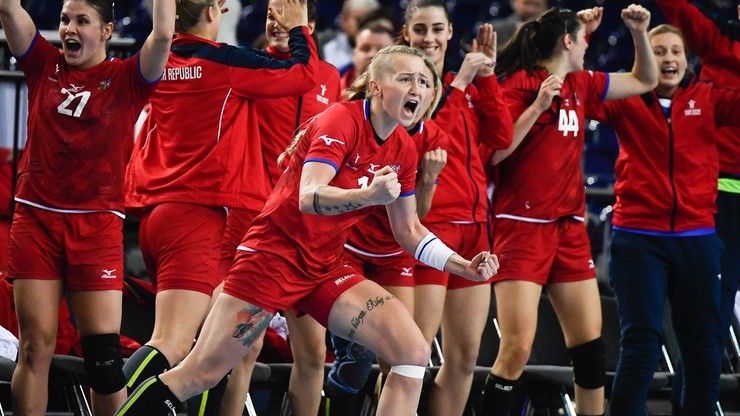 MŚ 2017 piłkarek ręcznych: Czechy i Rosja w ćwierćfinale