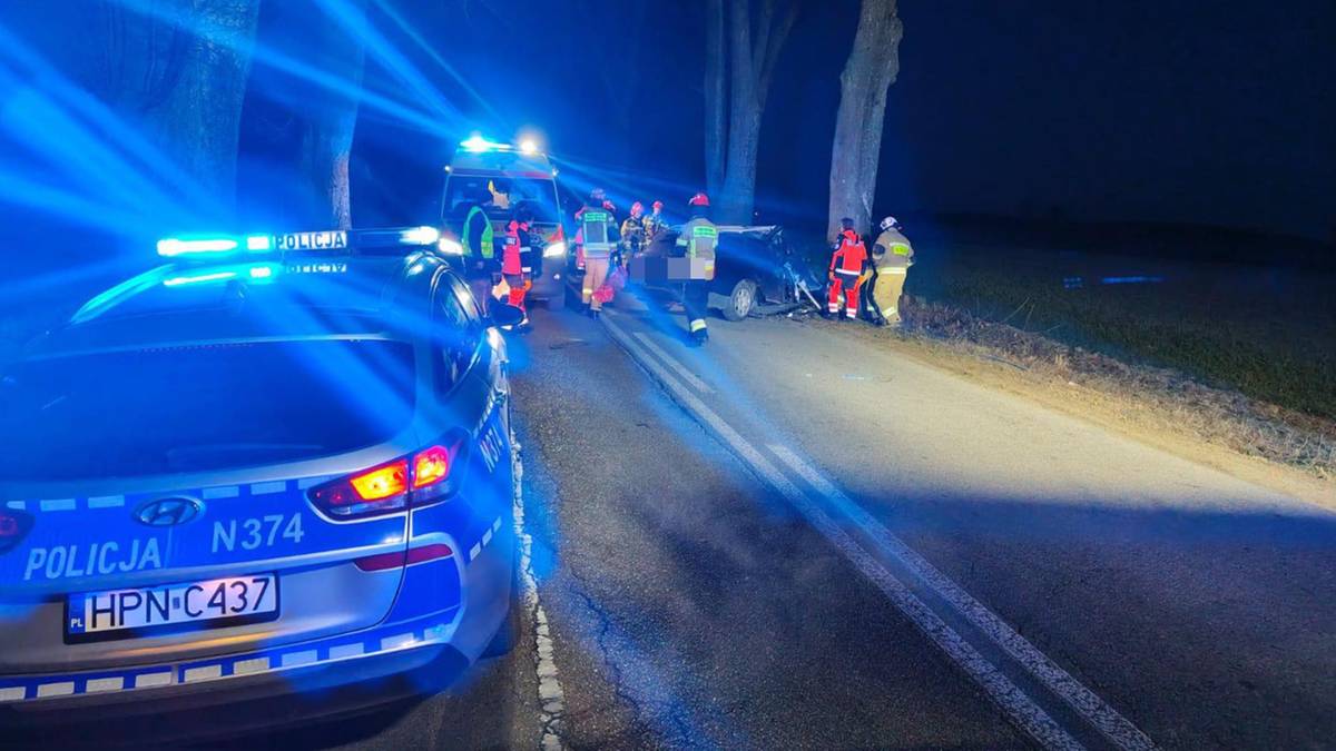 Tragiczny wypadek w Żelistrzewie. 40-letni kierowca zginął na miejscu