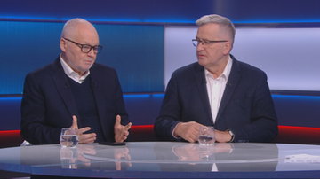 Komorowski zwrócił się do PiS: Czy tankując, pamiętają, jak bili brawo?