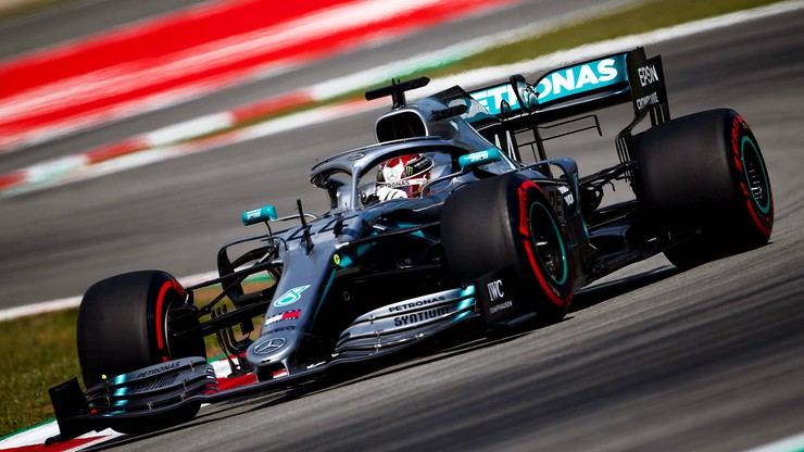 GP Hiszpanii: Hamilton najszybszy na trzecim treningu, Kubica na końcu