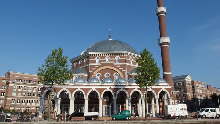 Holandia. Tajne śledztwa w meczetach. "Rząd łamie prawa muzułmanów"