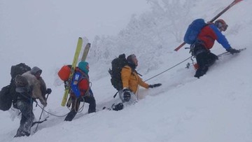 Pracowita niedziela w Beskidach. Ratownicy GOPR pomogli dziewięciu turystom