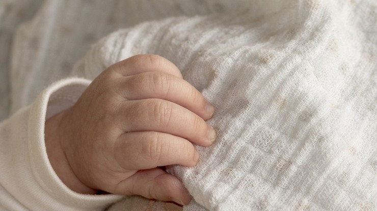 Litwa: kobieta z koronawirusem urodziła dziecko
