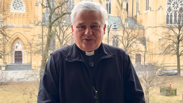 Kard. Krajewski z apelem przed ingresem. "Nie zostawiajcie mnie samego"