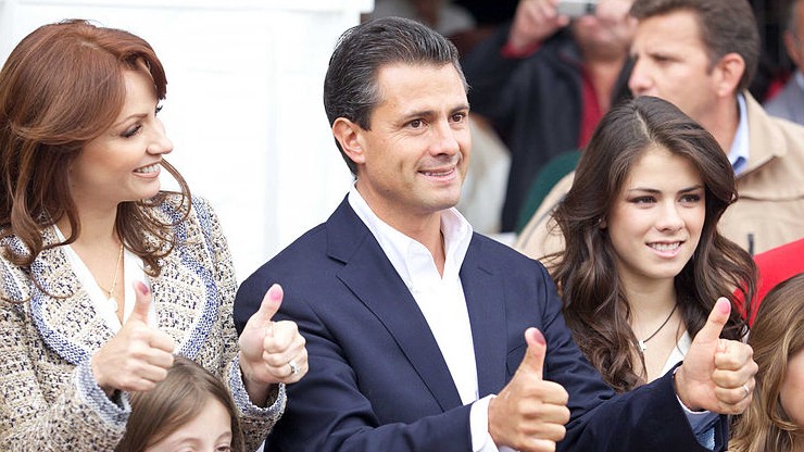 Media: prezydent Meksyku splagiatował swoją pracę licencjacką