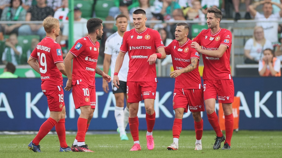 Nowy trener Widzewa Łódź. Podpisał dwuletni kontrakt