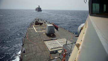 Incydent między okrętami USA i Iranu. Mowa o "nękających manewrach"