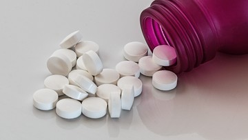 Tabletka przeciw COVID-19. Wniosek o autoryzację leku