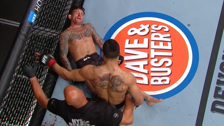 UFC 244: Brutalny nokaut wysokim kopnięciem! Gillespie poniósł pierwszą porażkę w karierze (WIDEO)