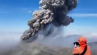 12.04.2022 05:58 Potężna erupcja wulkanu w Rosji. Ogłuszający huk i pióropusz toksycznych popiołów