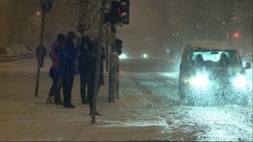 W Polsce sypnęło śniegiem. Trudne warunki na drogach