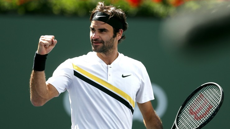 ATP w Stuttgarcie: Federer wywalczył awans do półfinału