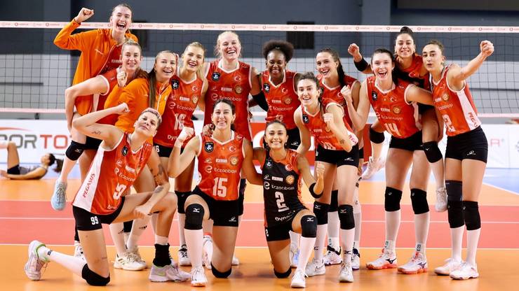 Kto zagra w siatkarskiej Lidze Mistrzyń? 20 drużyn w walce o trofeum