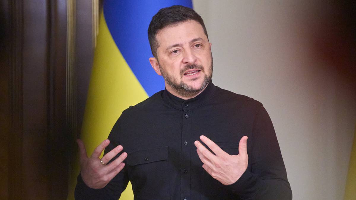 Zełenski spotkał się z producentami broni. Zapowiedział rozszerzenie ataków na Rosję