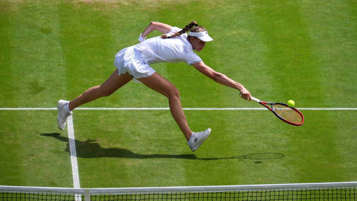 Rybakina i Krejcikova zmierzą się w półfinale Wimbledonu