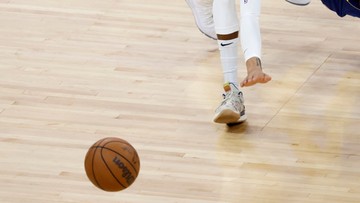 NBA: Efektowny pościg Suns przerwał zwycięską serię Mavericks