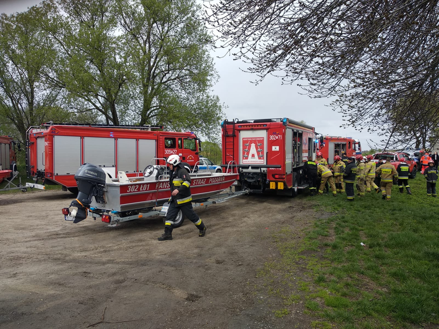 W akcji ratunkowej brały udział jednostki straży pożarnej