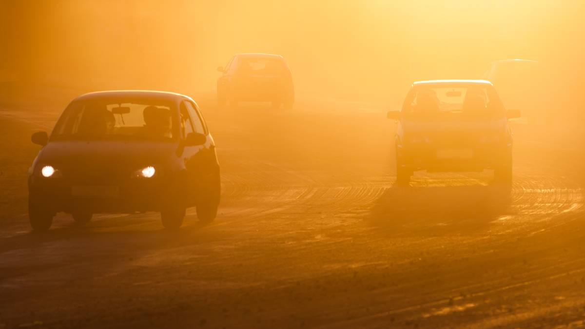 Saharyjski pył zmierza do Polski. Agencja Atomistyki reaguje