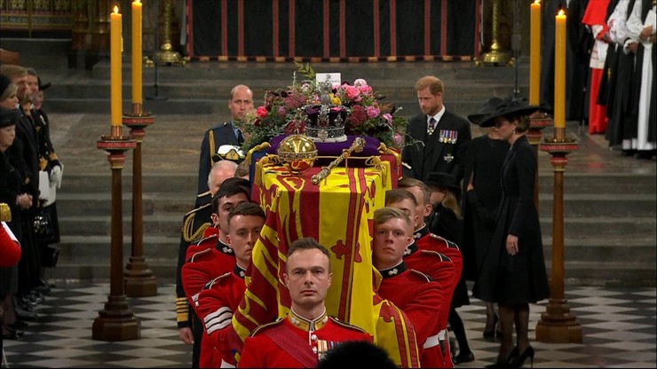 Pogrzeb Elżbiety II. Tak Brytyjczycy żegnają królową