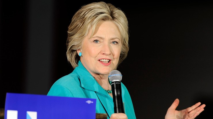 Clinton złamała zasady używając prywatnej skrzynki mailowej