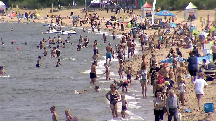 Pijany 51-latek wjechał samochodem na plażę pełną ludzi