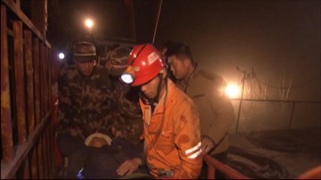 Chiny: 17 górników wciąż uwięzionych w kopalni. Jeden nie żyje