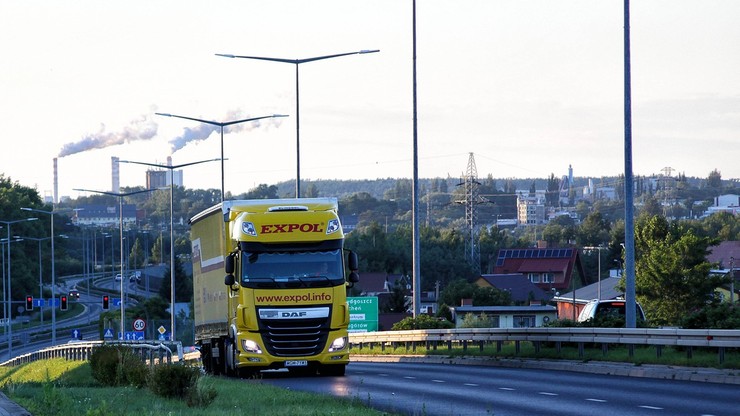 Białoruś wprowadza zakaz wjazdu pojazdów ciężarowych zarejestrowanych w UE