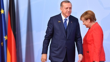 Erdogan wezwał Turków w Niemczech, by głosowali przeciw Merkel