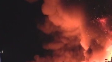 Nocne pożary w Częstochowie i Żywcu. 22 osoby ewakuowane, pięć trafiło do szpitala