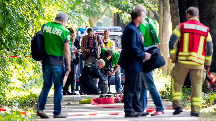 Niemcy: nożownik zaatakował w autobusie w Lubece. Ośmiu rannych w tym jeden ciężko
