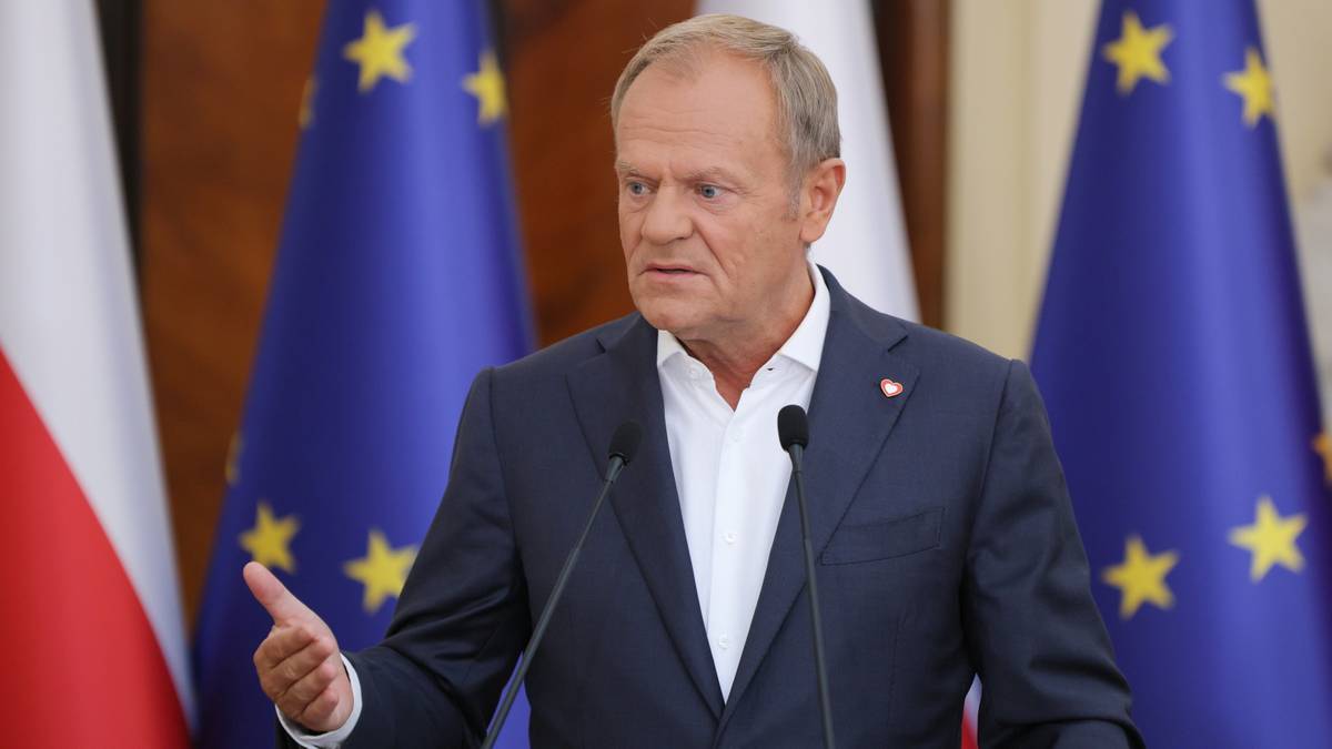 Decyzja PKW ws. subwencji dla PiS. Donald Tusk komentuje