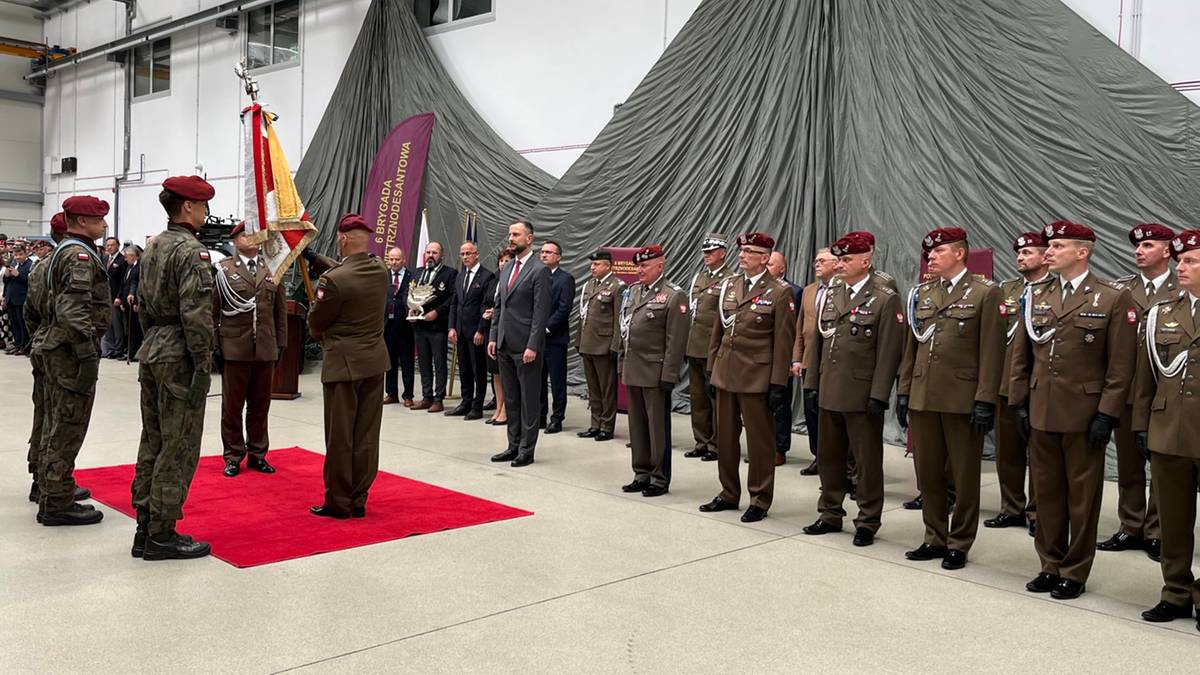Kontrowersje wokół nominacji generalskich. Jest oświadczenie MON
