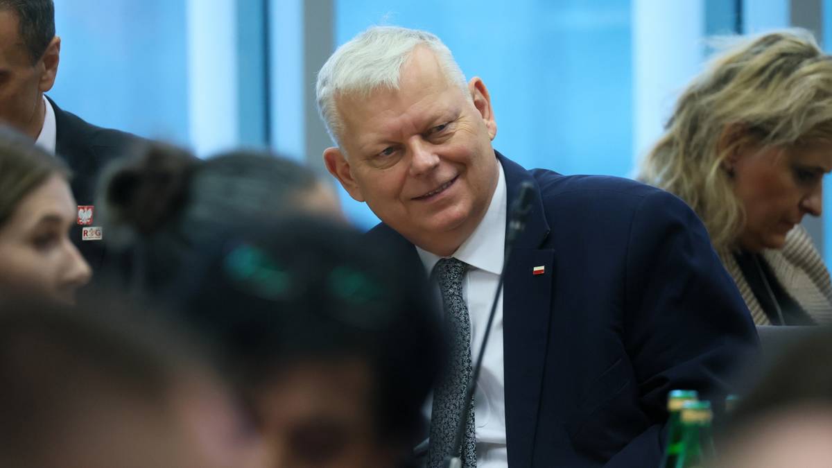 Szokujące zachowanie posła PiS podczas obrad komisji. "Do widzenia, debile"