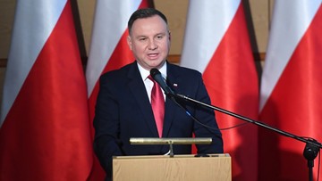 Polacy pozytywnie o prezydencie, negatywnie o Sejmie