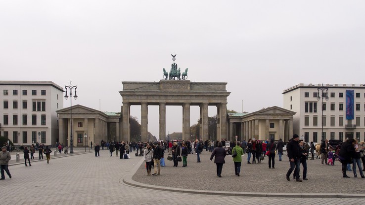 Berlin zaprosi byłych robotników przymusowych na urlop
