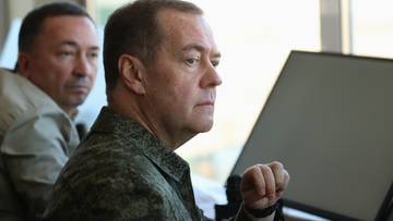 Miedwiediew uderza w Trumpa. "Wkroczył na wojenną ścieżkę"