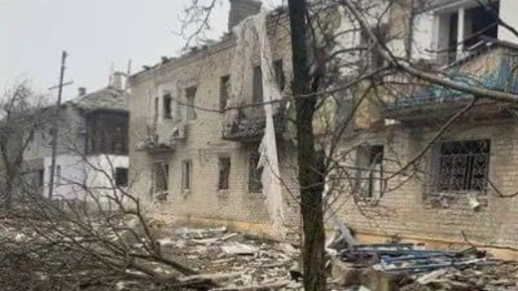 Ukraina. Deputowany: Wołnowacha zniszczona w 90 procentach, Rosjanie kręcą tam filmy propagandowe