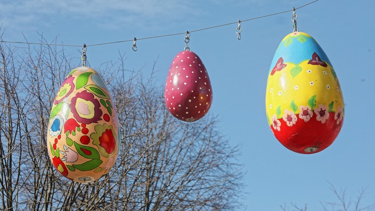 WHO zaleca obchodzenie Wielkanocy i innych świąt na zewnątrz