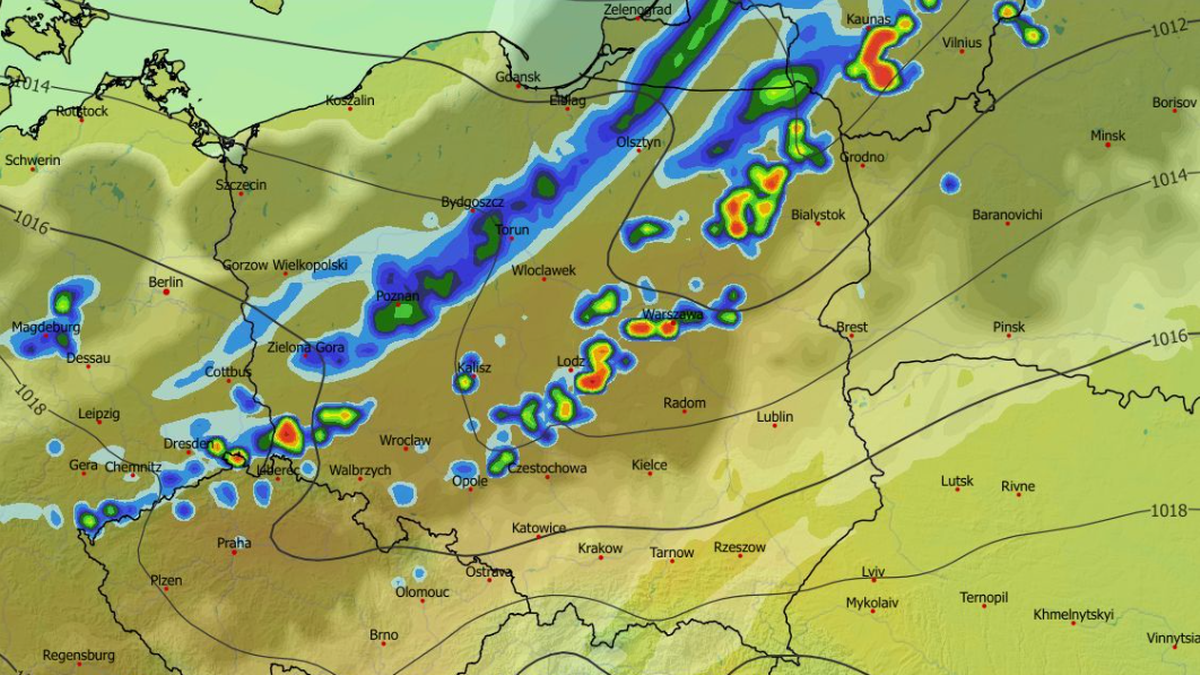 Wielkanoc będzie pochmurna i deszczowa, na zachodzie trzeba uważać na możliwe burze