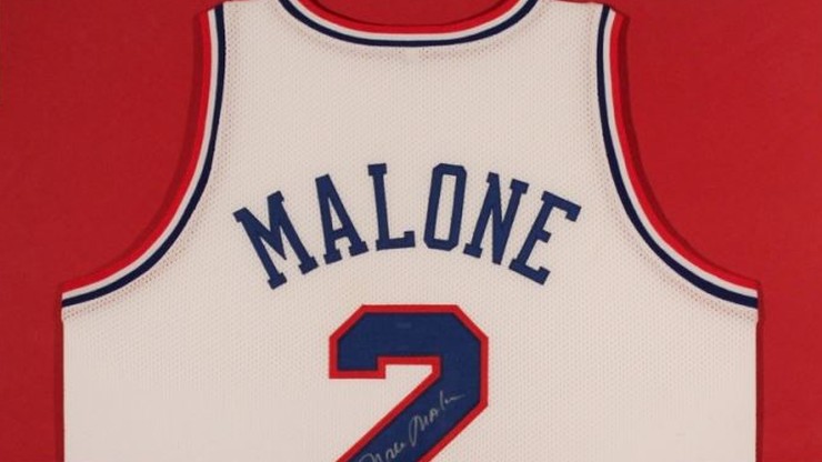 NBA: Drugi klub zastrzeże numer Malone'a