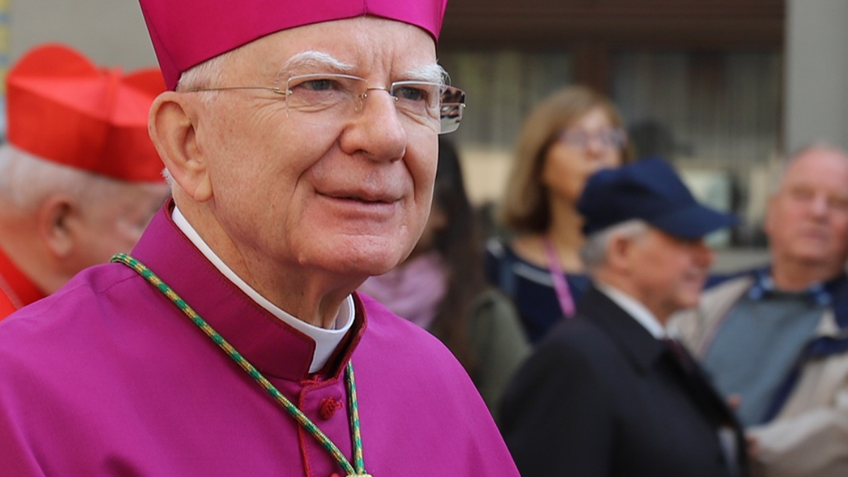 Arcybiskup Marek Jędraszewski złożył rezygnację. Konieczna zgoda papieża