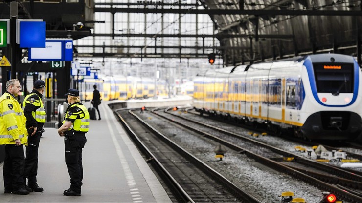 Pociąg z Brukseli zatrzymany w Holandii. Aresztowano jedną osobę