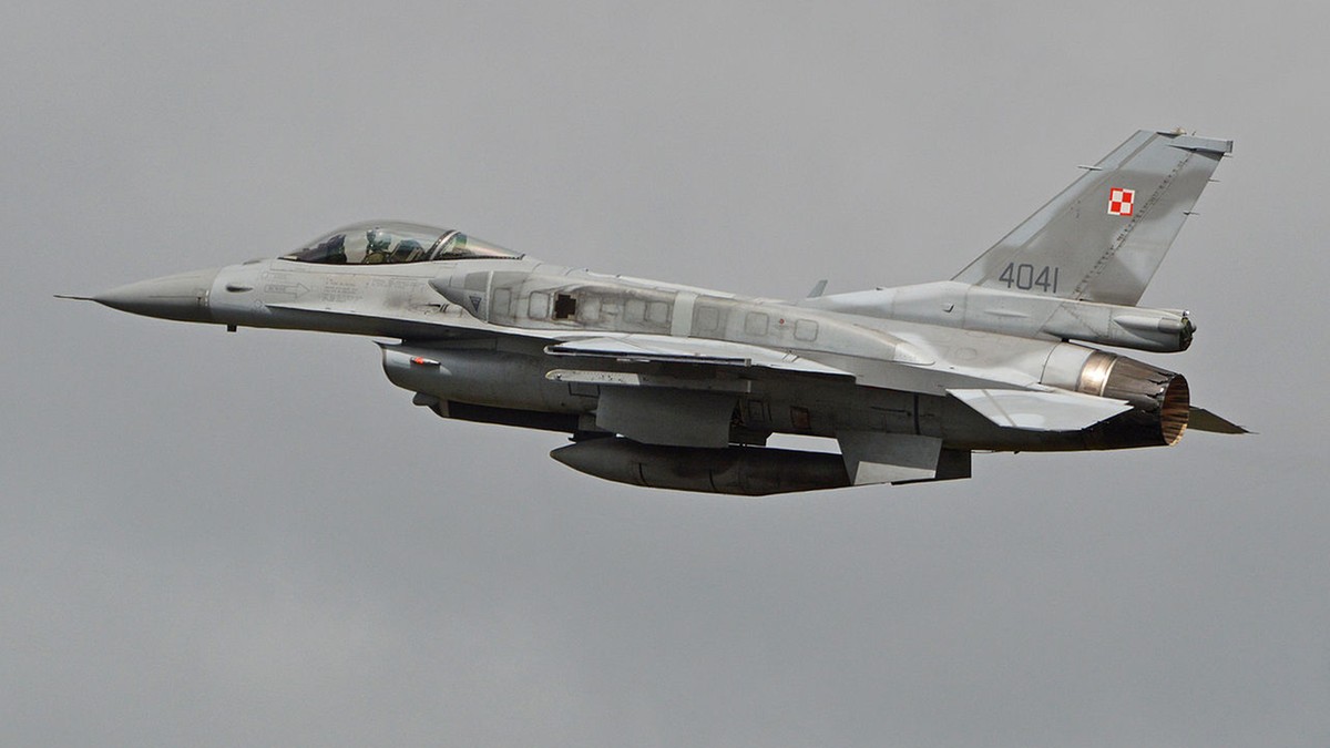 Atak Rosji na Ukrainę. Polska poderwała myśliwce F-16