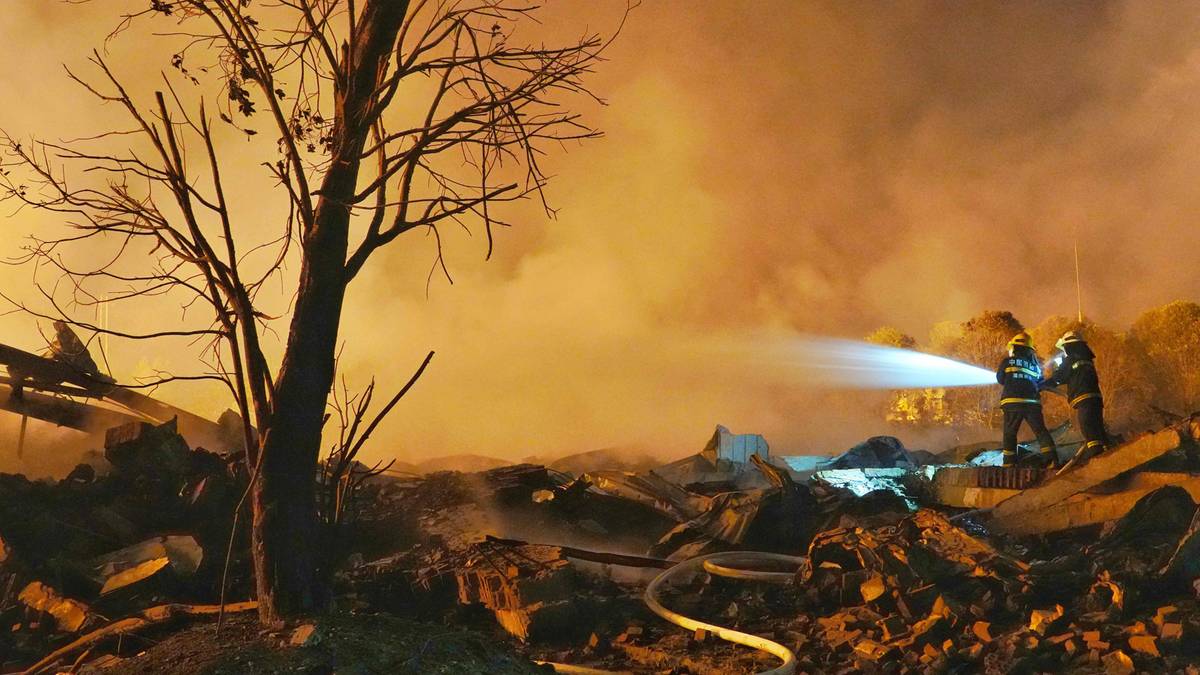 Potężna eksplozja w fabryce fajerwerków w Chinach. W powietrze uniosły się choćby głazy