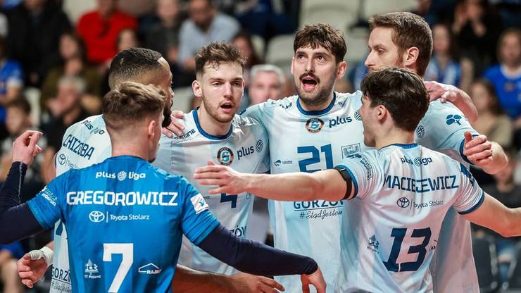 Przyjmujący - Mathis Henno