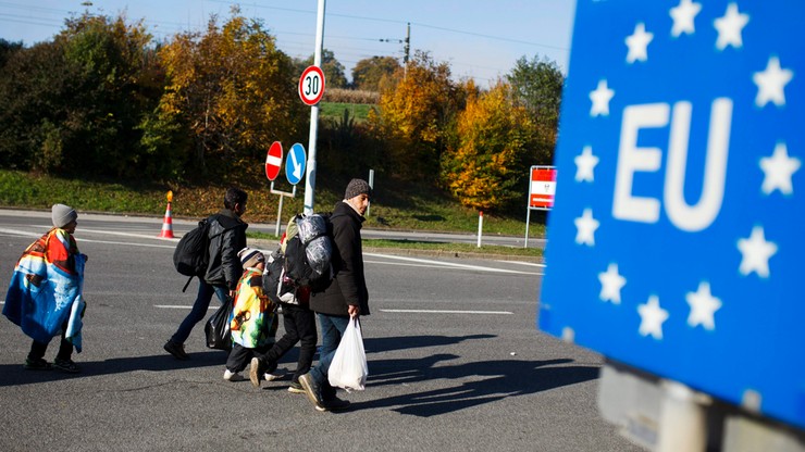 Spadek liczby nielegalnych imigrantów w Austrii. Jest ich aż o 46 proc. mniej niż w 2015 roku