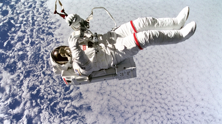 Autonomiczny system ratunkowy dla astronautów. Fot. NASA.